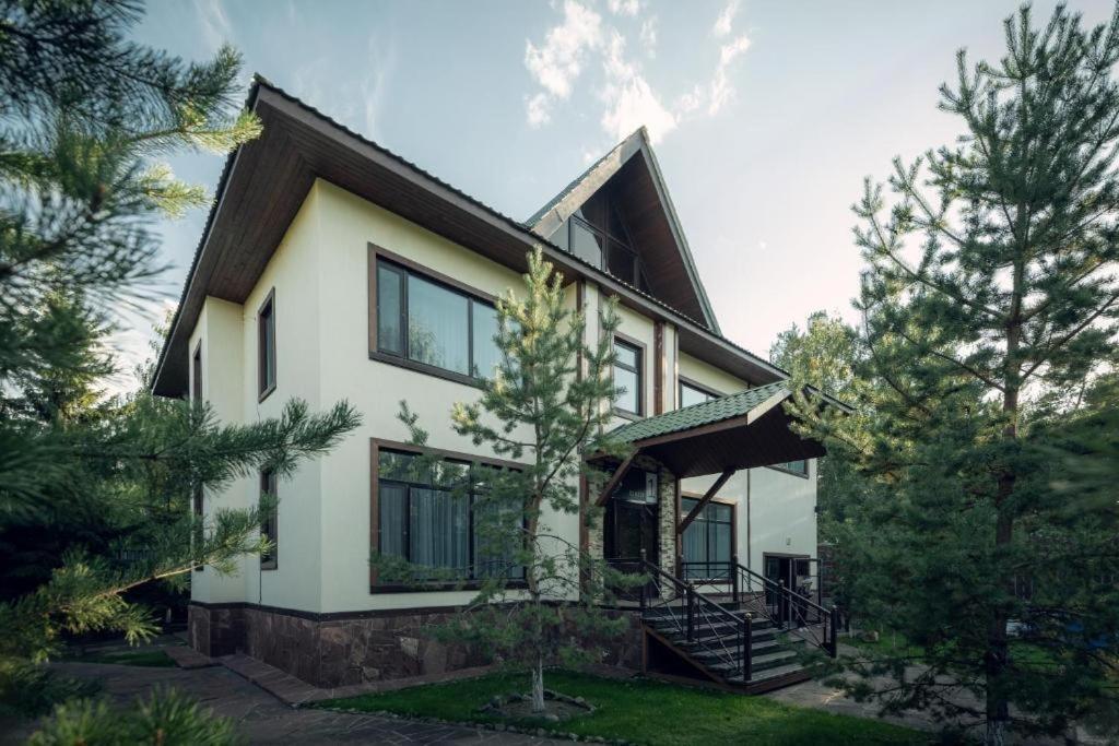 Borovoe Country Club Hotel Exterior foto